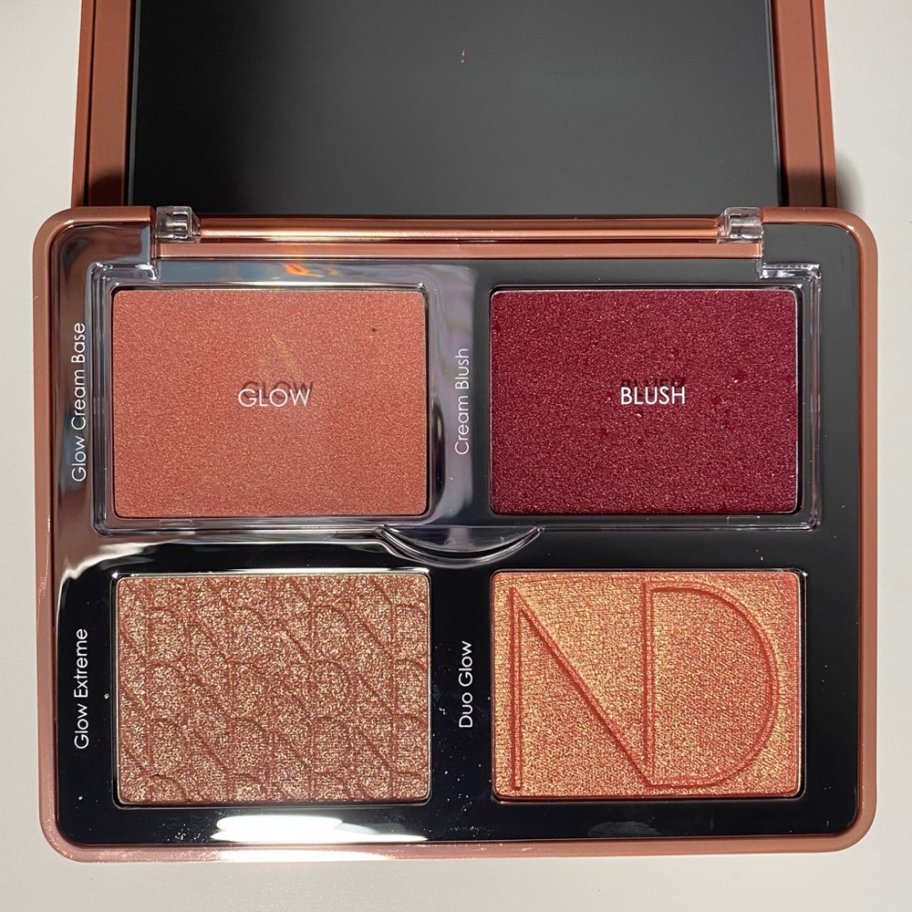 Bloom Blush & Glow Palette